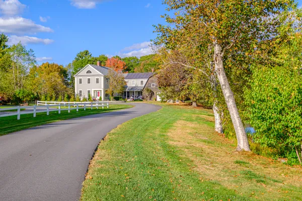 $2,650,000 | 54 Royall Point Road, Yarmouth, ME 04096