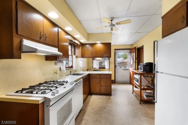 $499,000 | 836 Park Avenue, Linden, NJ 07036