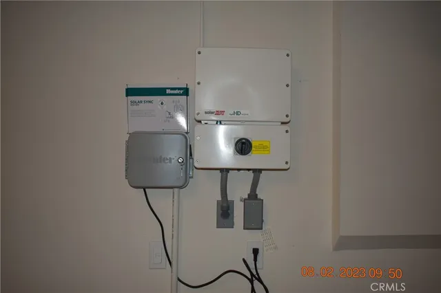 a view of a backyard with plants