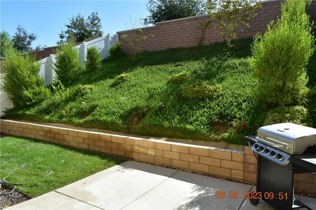 a view of outdoor space