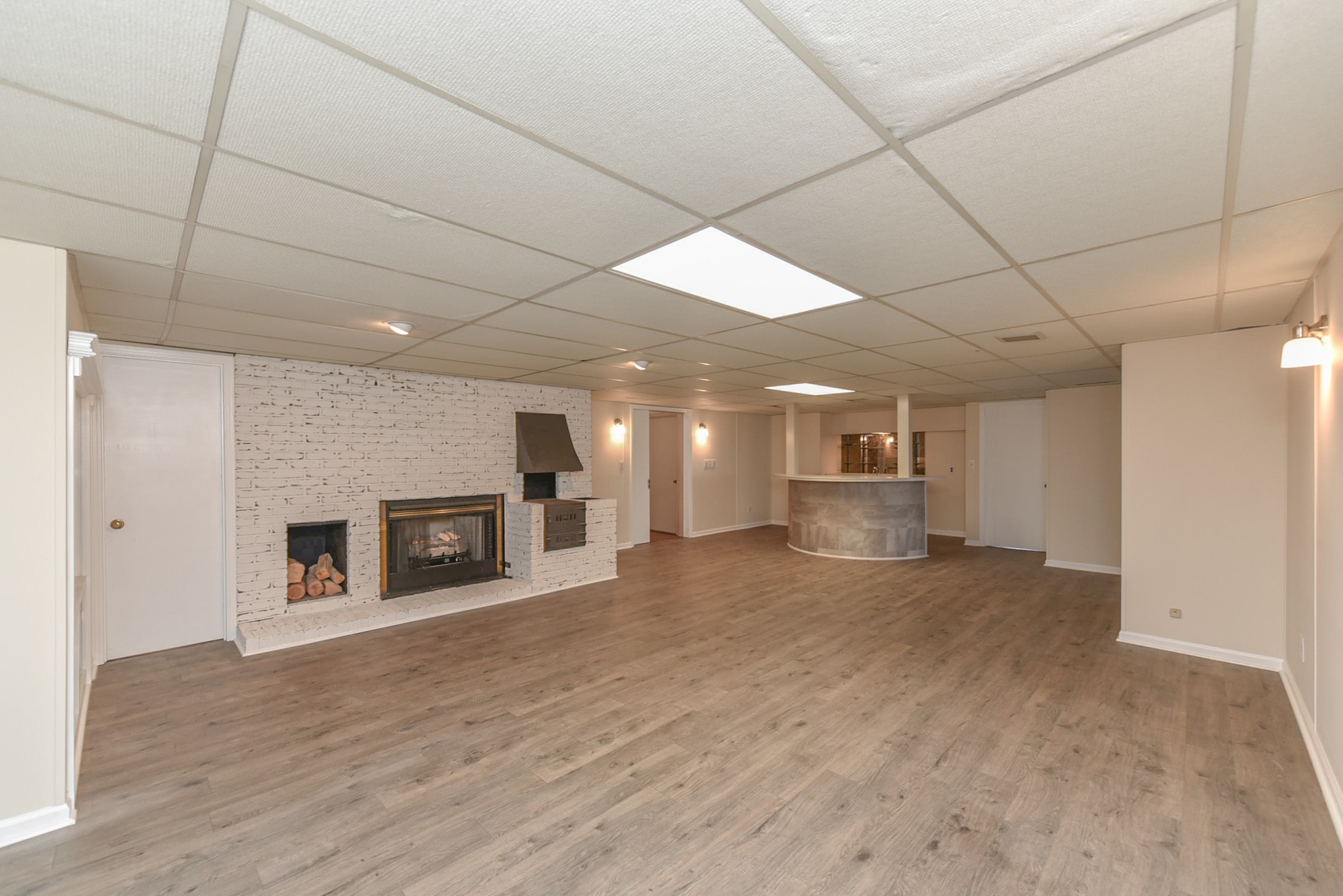 450 Bell Road Gallatin, TN 37066 - Photo 27 of 45 a view of a livingroom with a fireplace