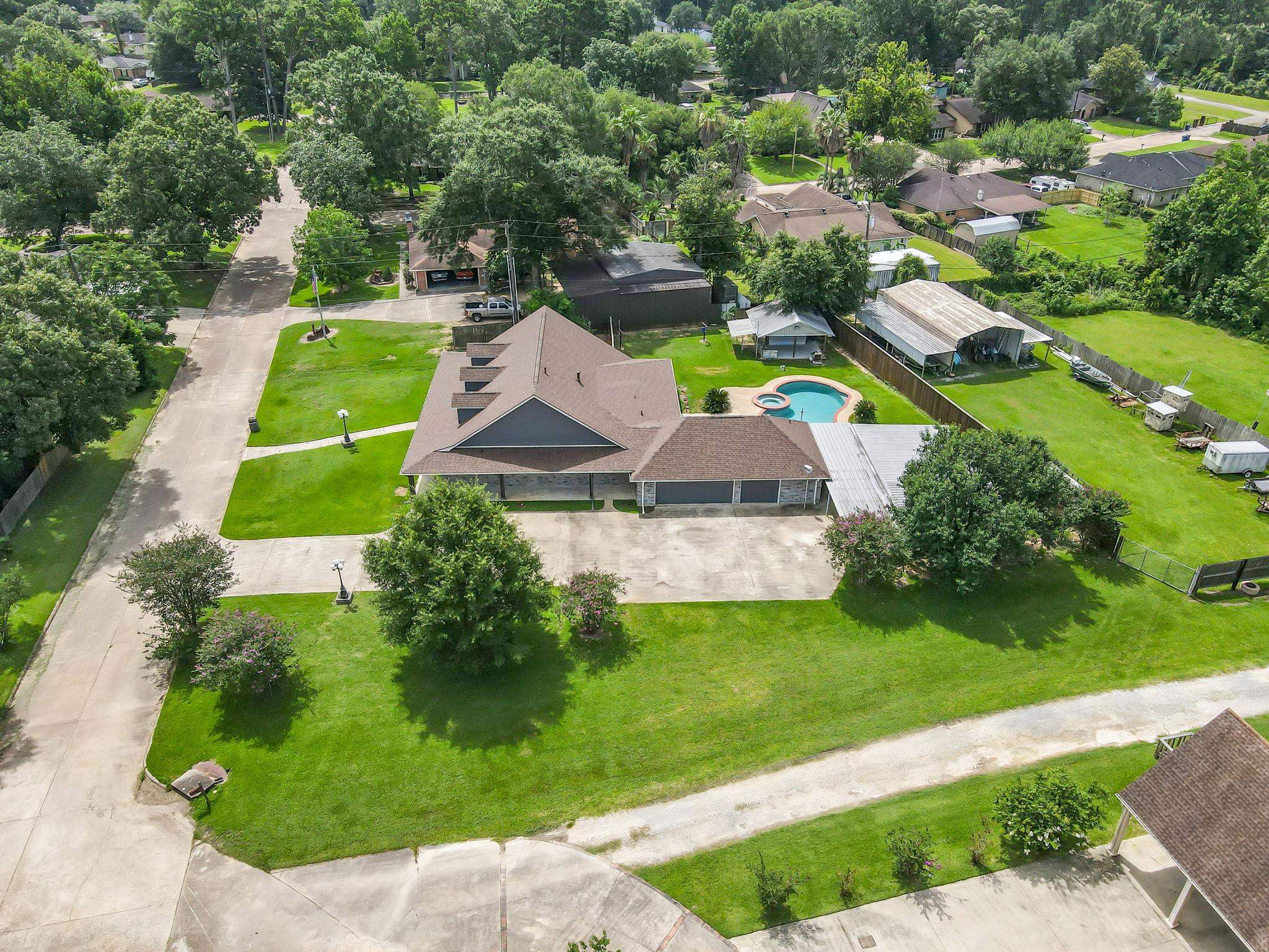 2275 Belfast Way Vidor, TX 77662 - Photo 43 of 45