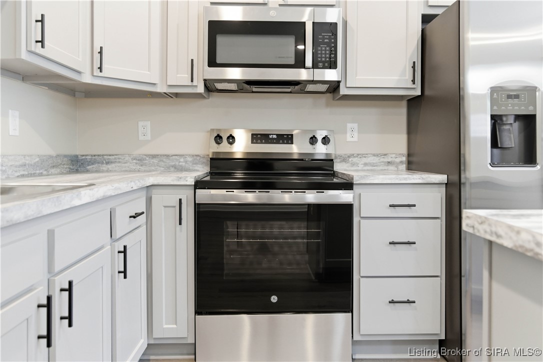 131 Level Street Charlestown, IN 47111 - Photo 9 of 41