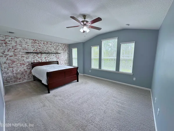$3,000 | 7048 Rosabella Circle, Jacksonville, FL 32258
