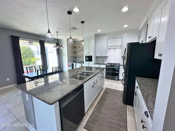 $3,000 | 7048 Rosabella Circle, Jacksonville, FL 32258
