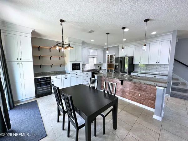 $3,000 | 7048 Rosabella Circle, Jacksonville, FL 32258