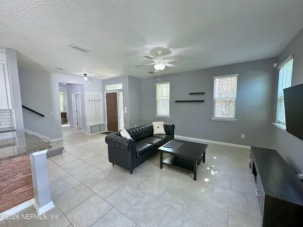$3,000 | 7048 Rosabella Circle, Jacksonville, FL 32258