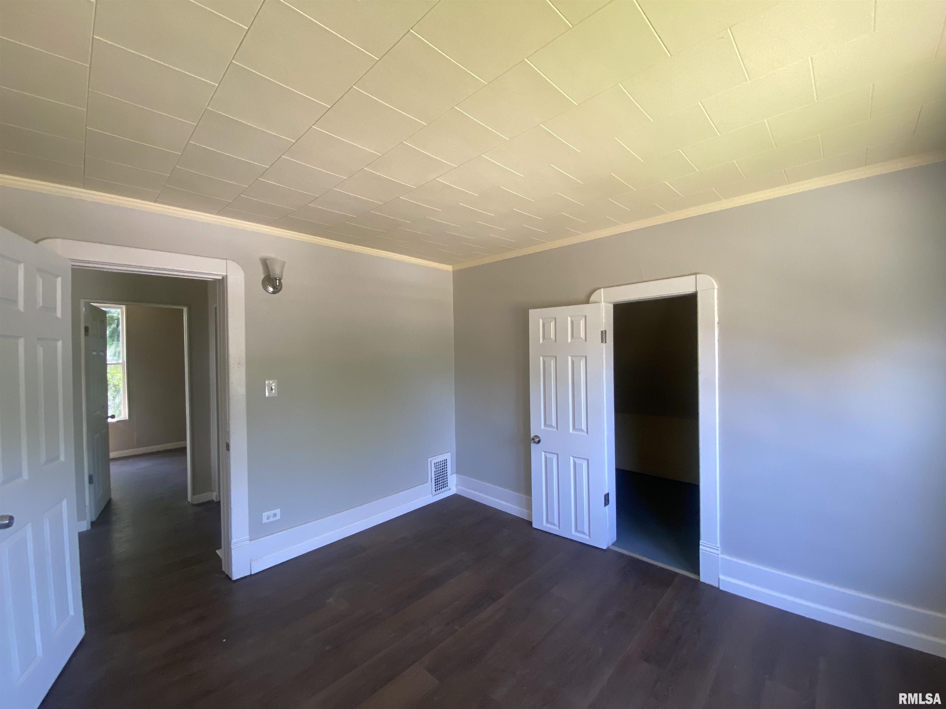 624 East Maple Street Canton, IL 61520 - Photo 17 of 29