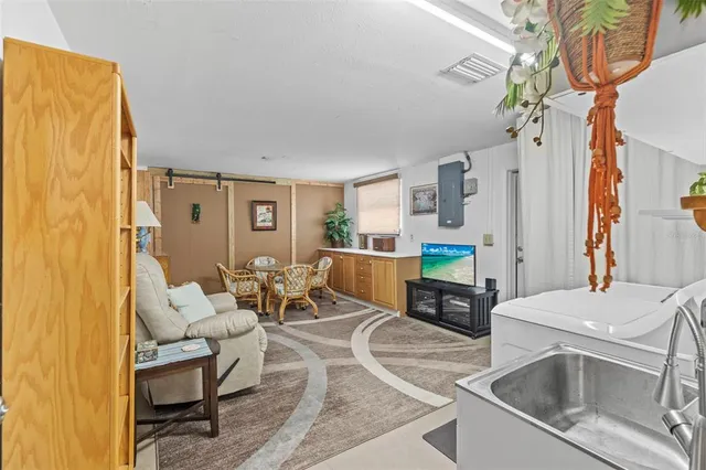 $449,900 | 595 Denburn Court, Englewood, FL 34223