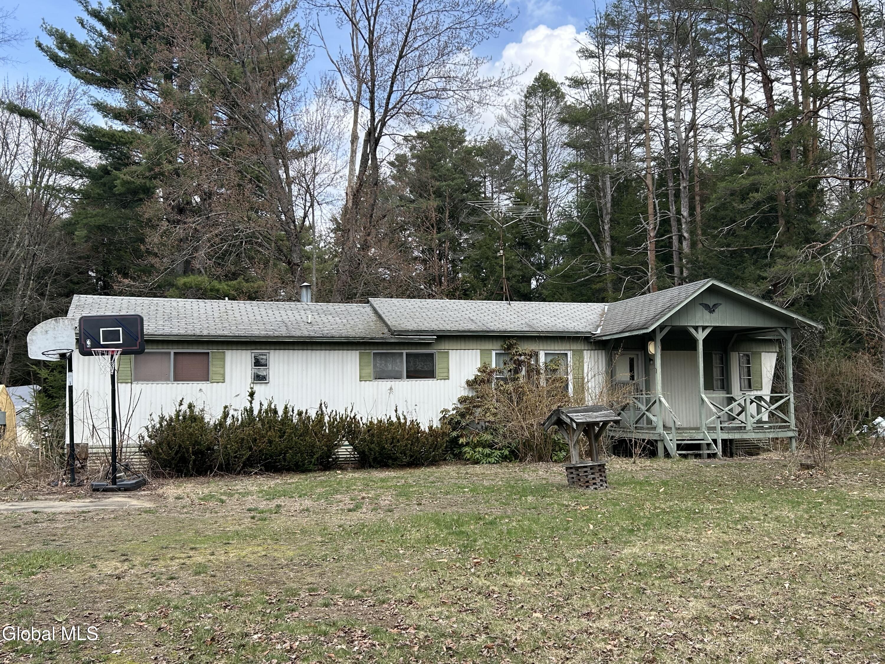 147 Lampman Road Broadalbin, NY 12025 - Photo 1 of 13 IMG_8754