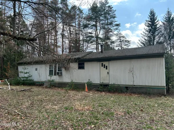 $65,000 | 147 Lampman Road, Broadalbin, NY 12025