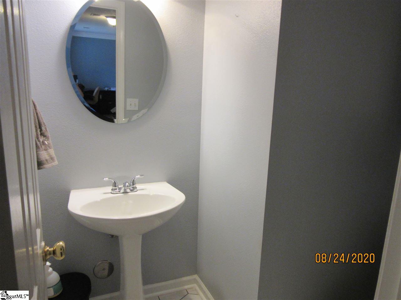18 Reedy River Way Greenville, SC 29605 - Photo 9 of 28 Gallery Image 9