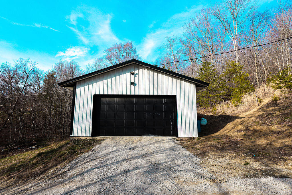 200 Bean Branch Road Means, KY 40346 - Photo 33 of 34 8W4A2527
