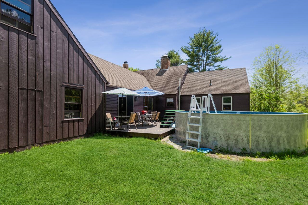 17 N Road Gilmanton, NH 03837 - Photo 3 of 34