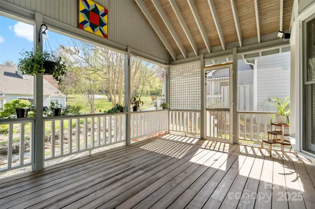 $434,900 | 2 Llama Vista Court, Black Mountain, NC 28711