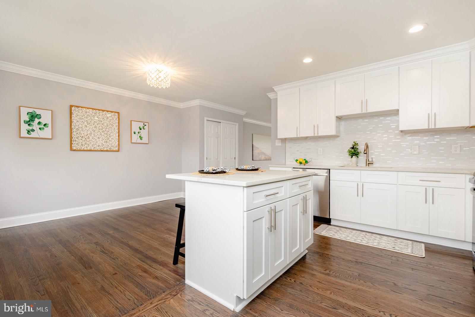 12710 Cabell Road Philadelphia, PA 19154 - Photo 11 of 35