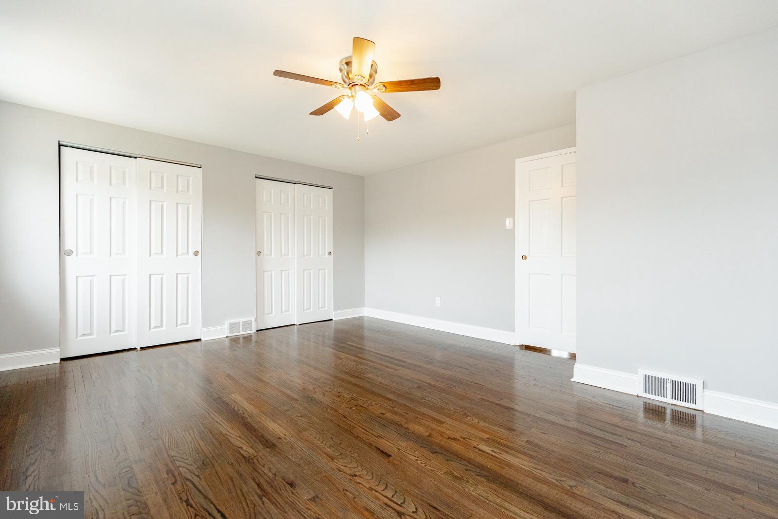 12710 Cabell Road Philadelphia, PA 19154 - Photo 28 of 35