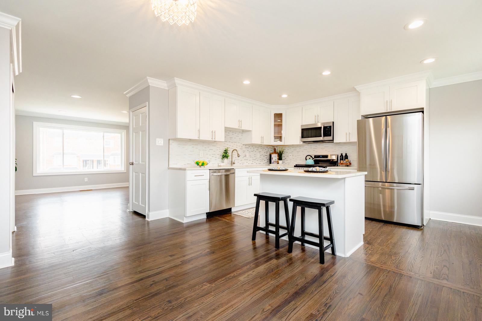 12710 Cabell Road Philadelphia, PA 19154 - Photo 9 of 35