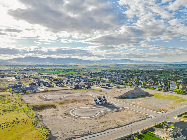 1396 South 660th East, Unit 2 Salem, UT 84653 - Photo 4 of 6 Beautiful surrounding views of the community!