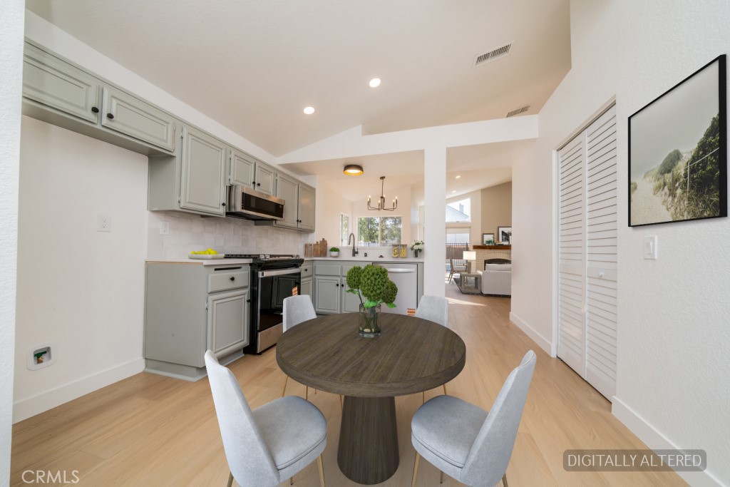 33467 Viewpoint Drive Wildomar, CA 92595 - Photo 5 of 35