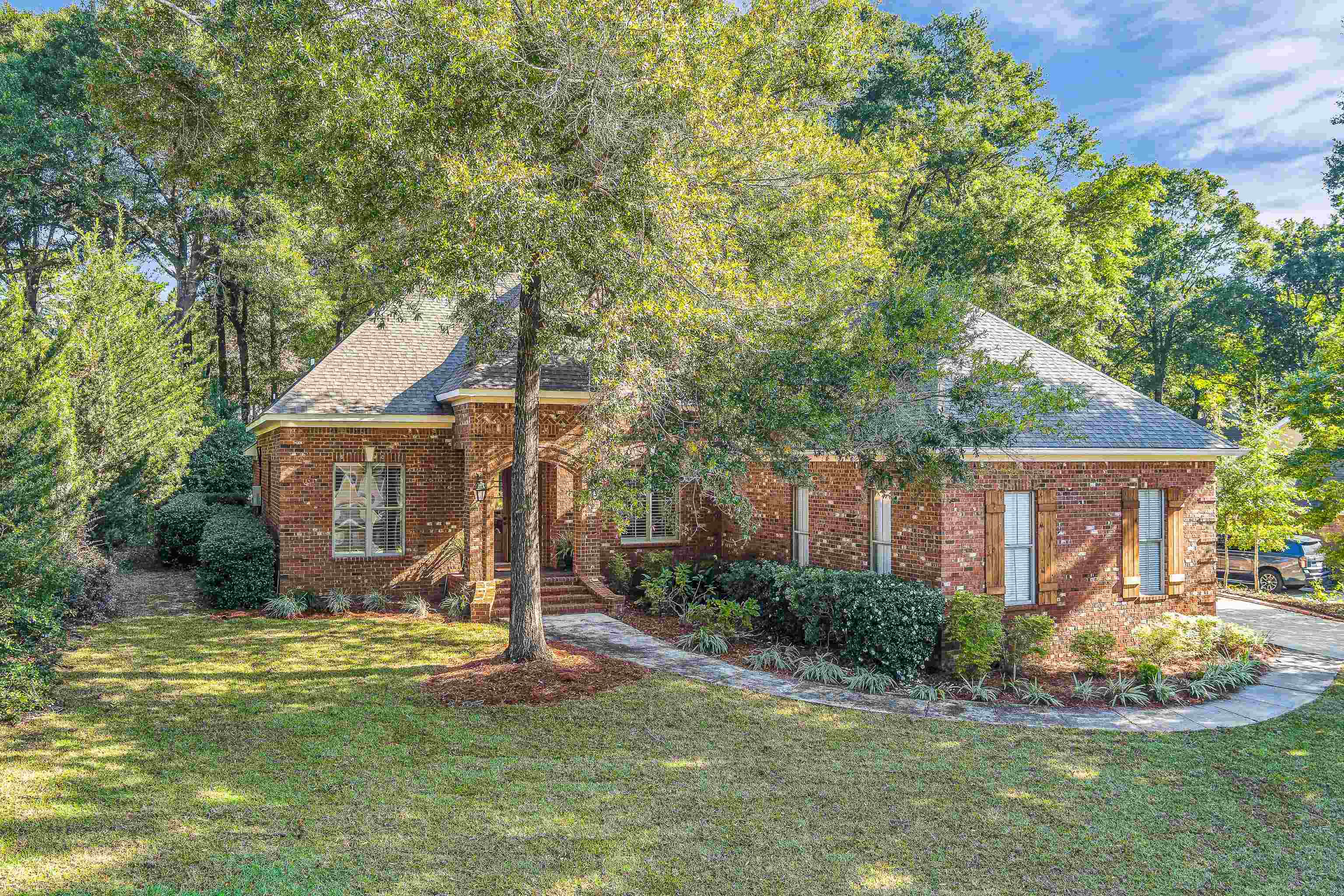 30530 Middle Creek Circle Daphne, AL 36527 - Photo 2 of 56 Front Of Structure