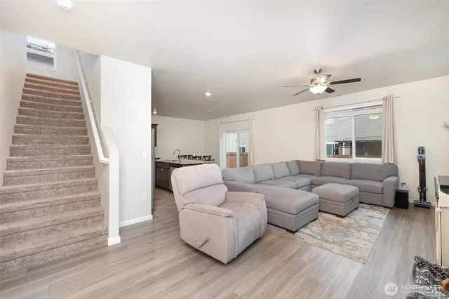 $594,950 | 12010 317th Avenue Southeast, Sultan, WA 98294