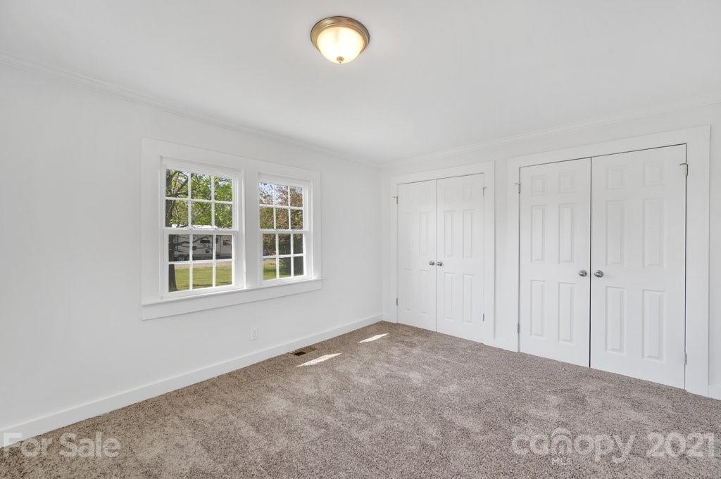 975 Farmington Road Mocksville, NC 27028 - Photo 13 of 31 Gallery Image 13