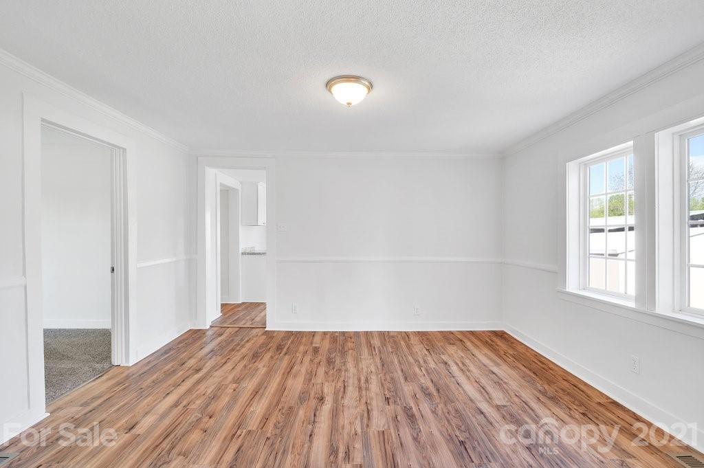 975 Farmington Road Mocksville, NC 27028 - Photo 16 of 31 Gallery Image 16