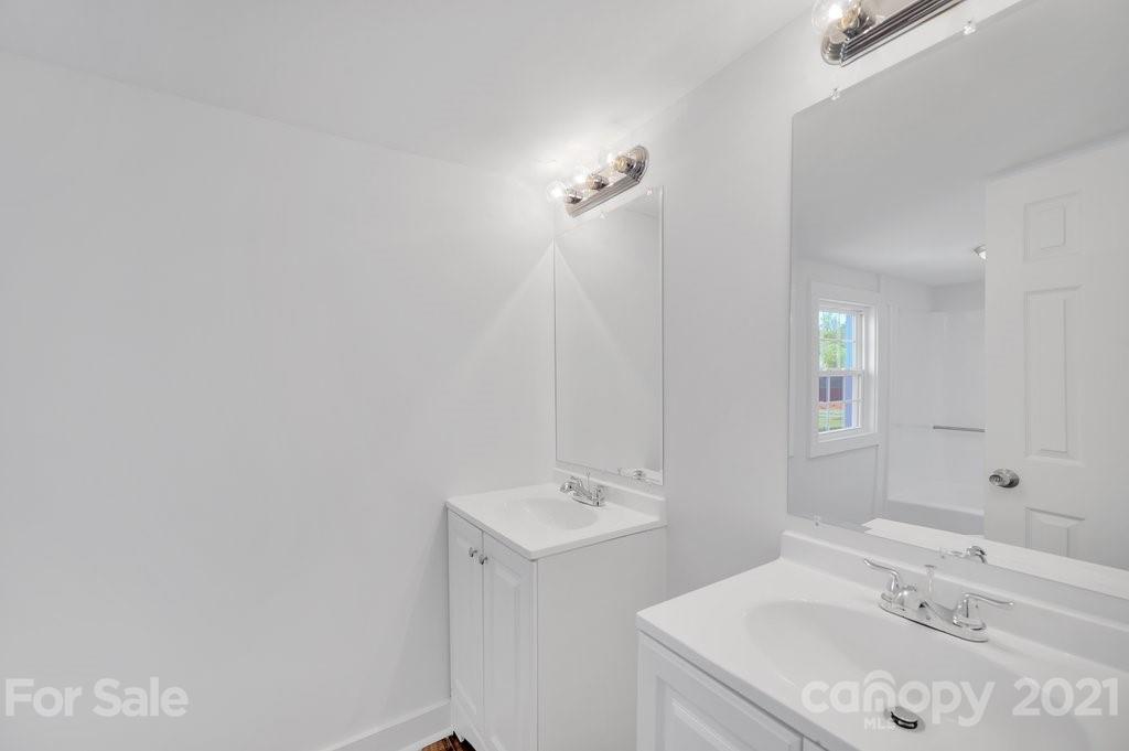 975 Farmington Road Mocksville, NC 27028 - Photo 25 of 31 Gallery Image 25