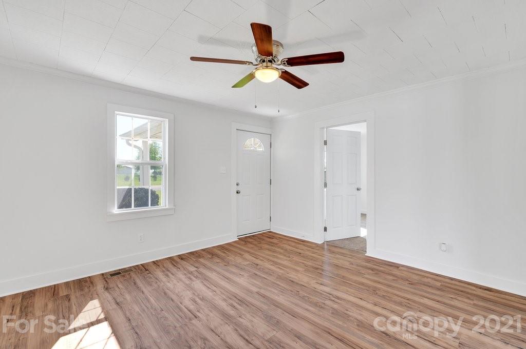 975 Farmington Road Mocksville, NC 27028 - Photo 6 of 31 Gallery Image 6