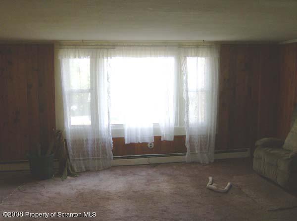 17 Davisson Road Dalton, PA 18414 - Photo 4 of 6 Gallery Image 4