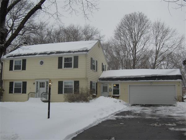 12 Crest Road Tewksbury, MA 01876 - Photo 1 of 15 Gallery Image 1