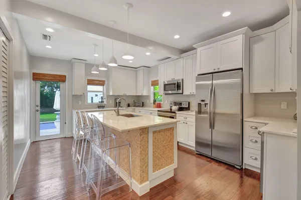 $12,000 | 414 Northeast 7th Avenue, Delray Beach, FL 33483