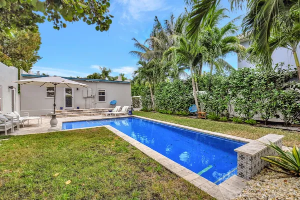 $12,000 | 414 Northeast 7th Avenue, Delray Beach, FL 33483