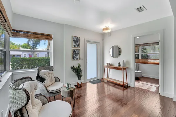 $12,000 | 414 Northeast 7th Avenue, Delray Beach, FL 33483