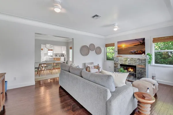 $12,000 | 414 Northeast 7th Avenue, Delray Beach, FL 33483