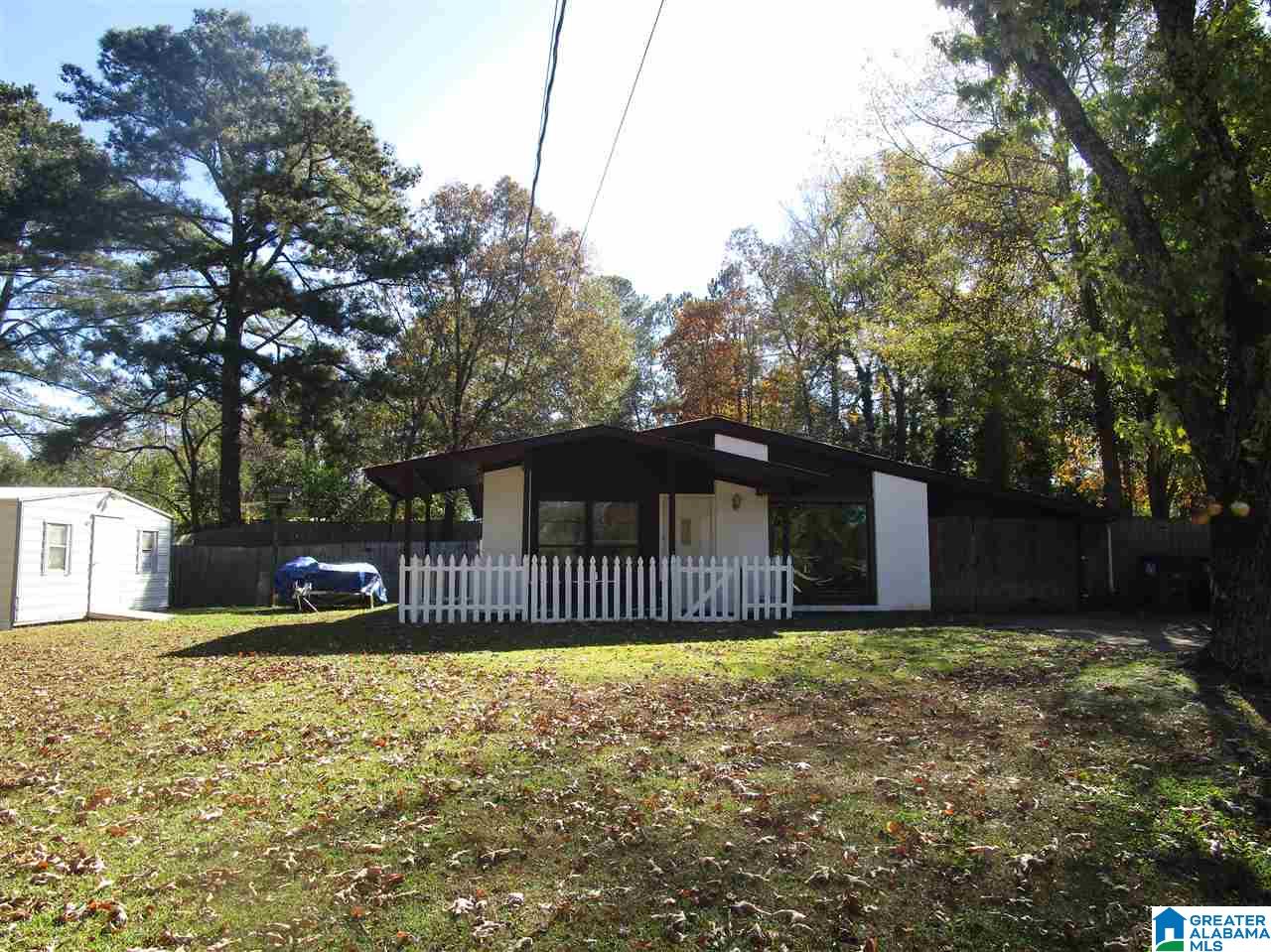 2129 Chapel Hill Road Birmingham, AL 35216 - Photo 1 of 25