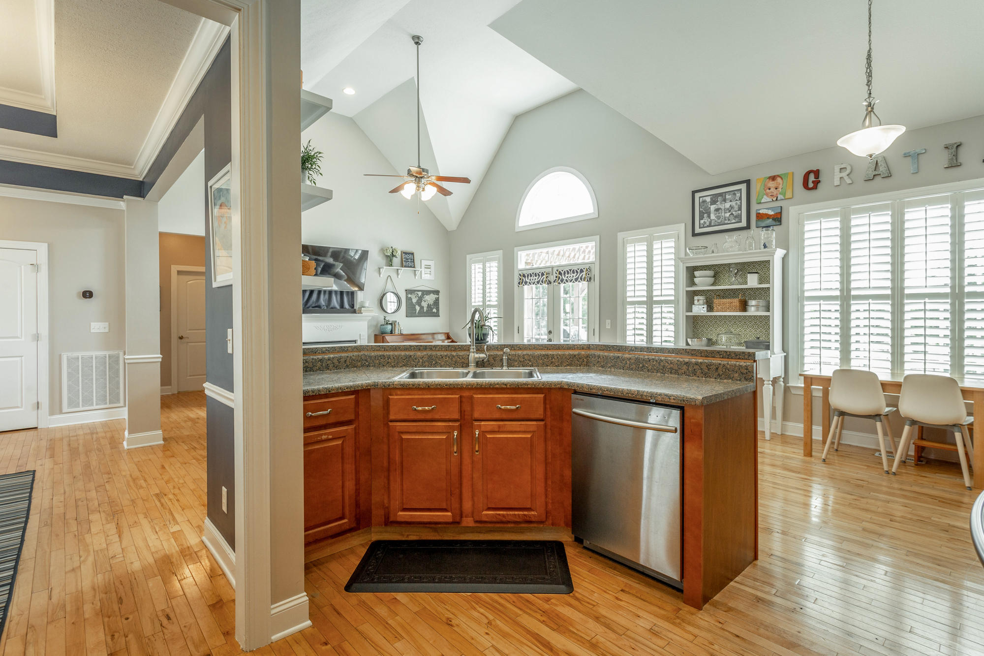215 Hunting Ridge Circle Rock Spring, GA 30739 - Photo 16 of 41 215 Hunting Ridge Cir. HD-47
