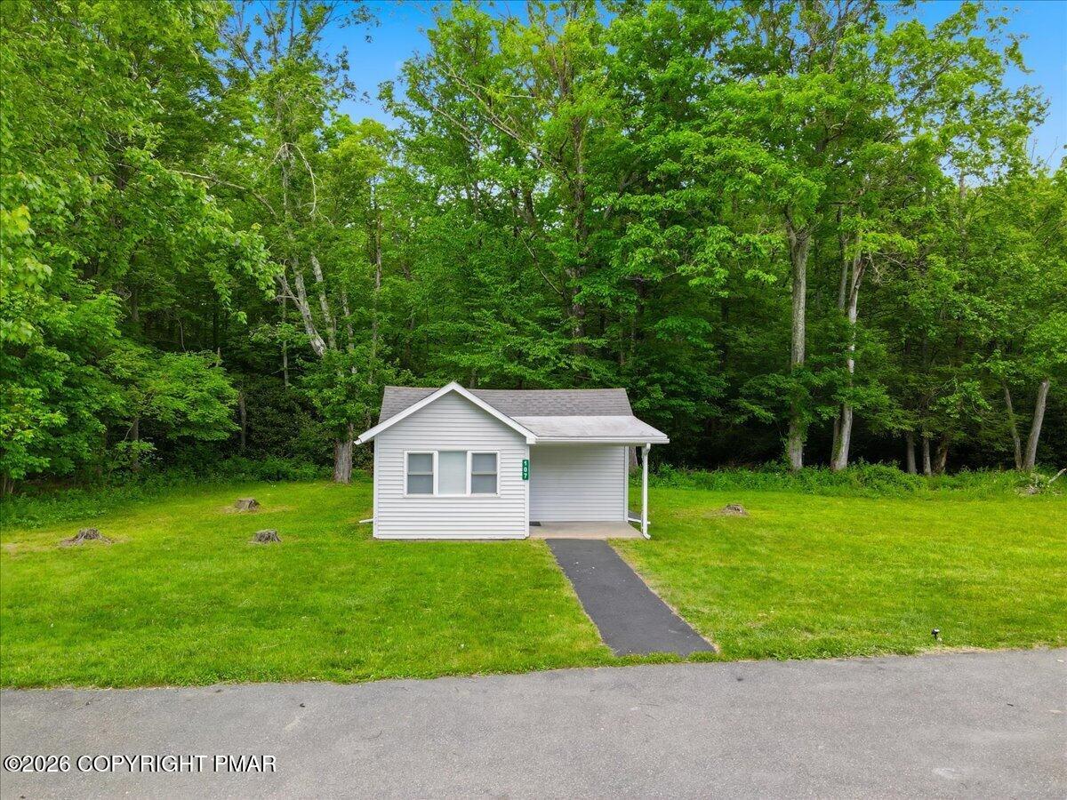 306 Merwinsburg Road Effort, PA 18330 - Photo 18 of 62 Cottage
