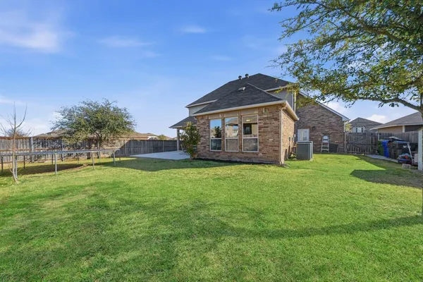 $445,000 | 2901 Gilchrist Drive, Lorena, TX 76655