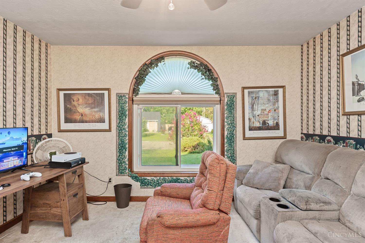 2015 Stivers Road Aberdeen, OH 45101 - Photo 10 of 40