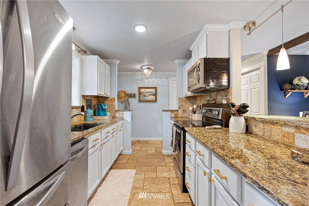 1480 Timber Trail Road East Port Orchard, WA 98366 - Photo 7 of 26 Gallery Image 7