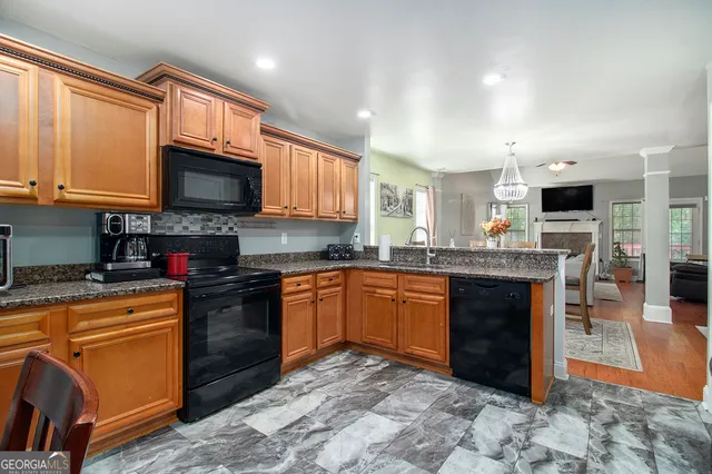 $2,195 | 4079 Essex Drive, Villa Rica, GA 30180