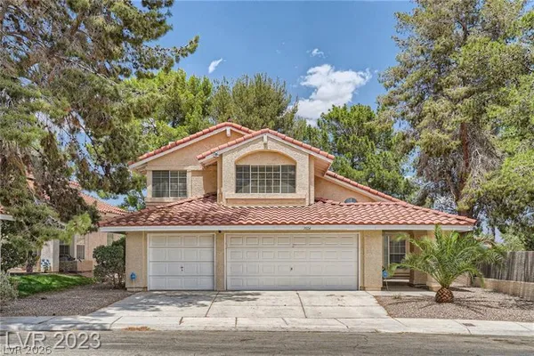 $2,495 | 7604 Botany Bay Drive, Las Vegas, NV 89128