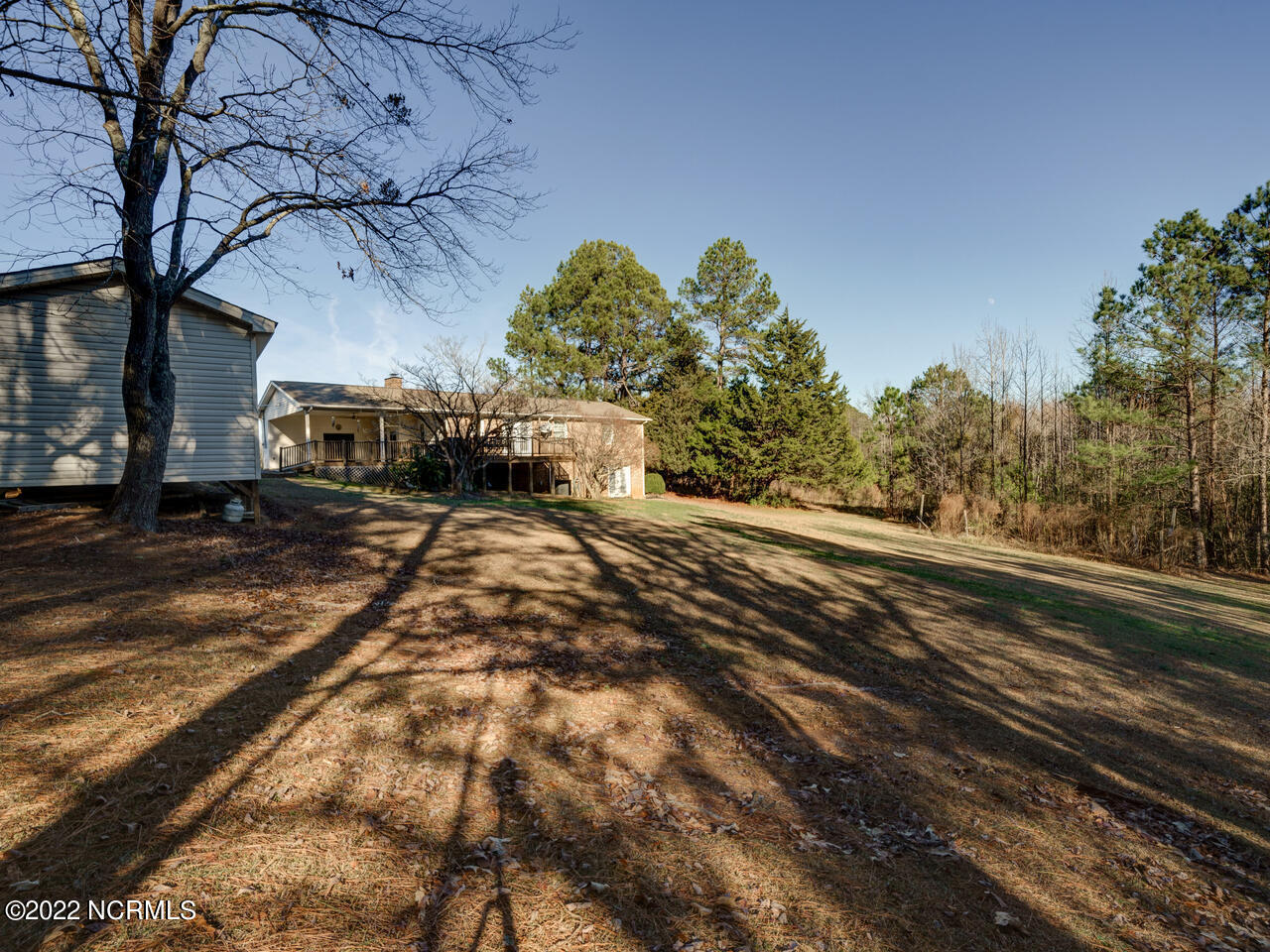 937 Shadetree Road Benson, NC 27504 - Photo 53 of 54 937 Shadetree Rd Benson NC 27504 USA-059
