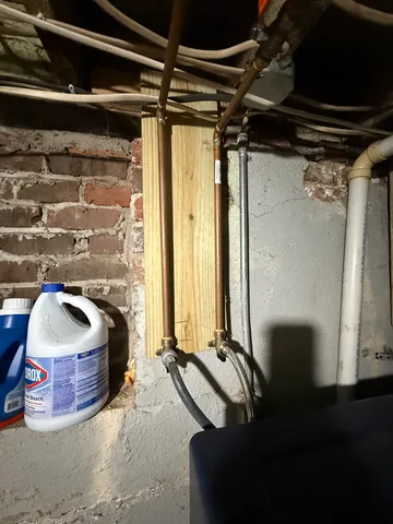 a close view of sink