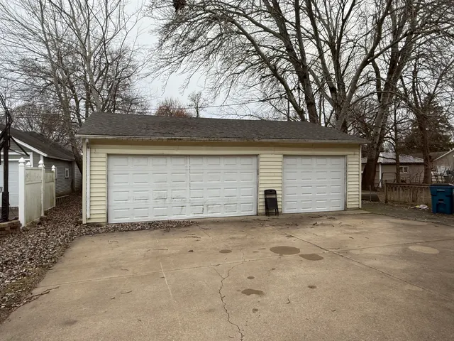 $168,000 | 316 West Henry Street, Pontiac, IL 61764