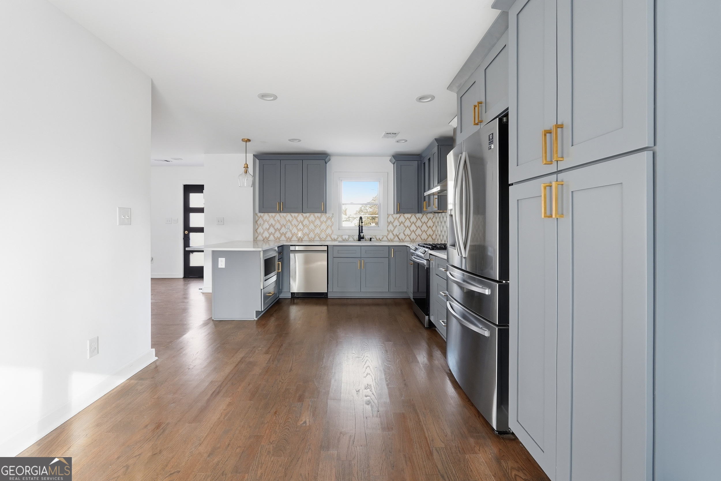 2703 Ellen Way Decatur, GA 30032 - Photo 11 of 27