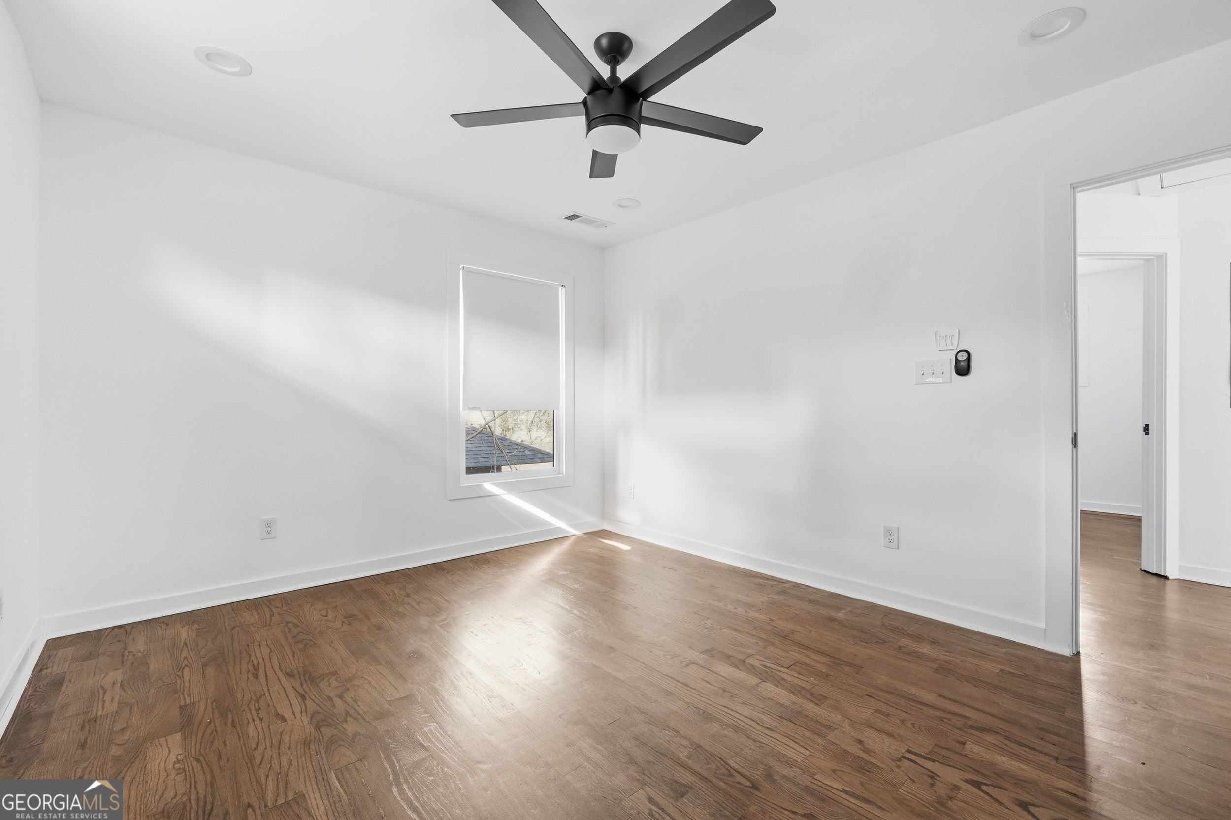 2703 Ellen Way Decatur, GA 30032 - Photo 17 of 27