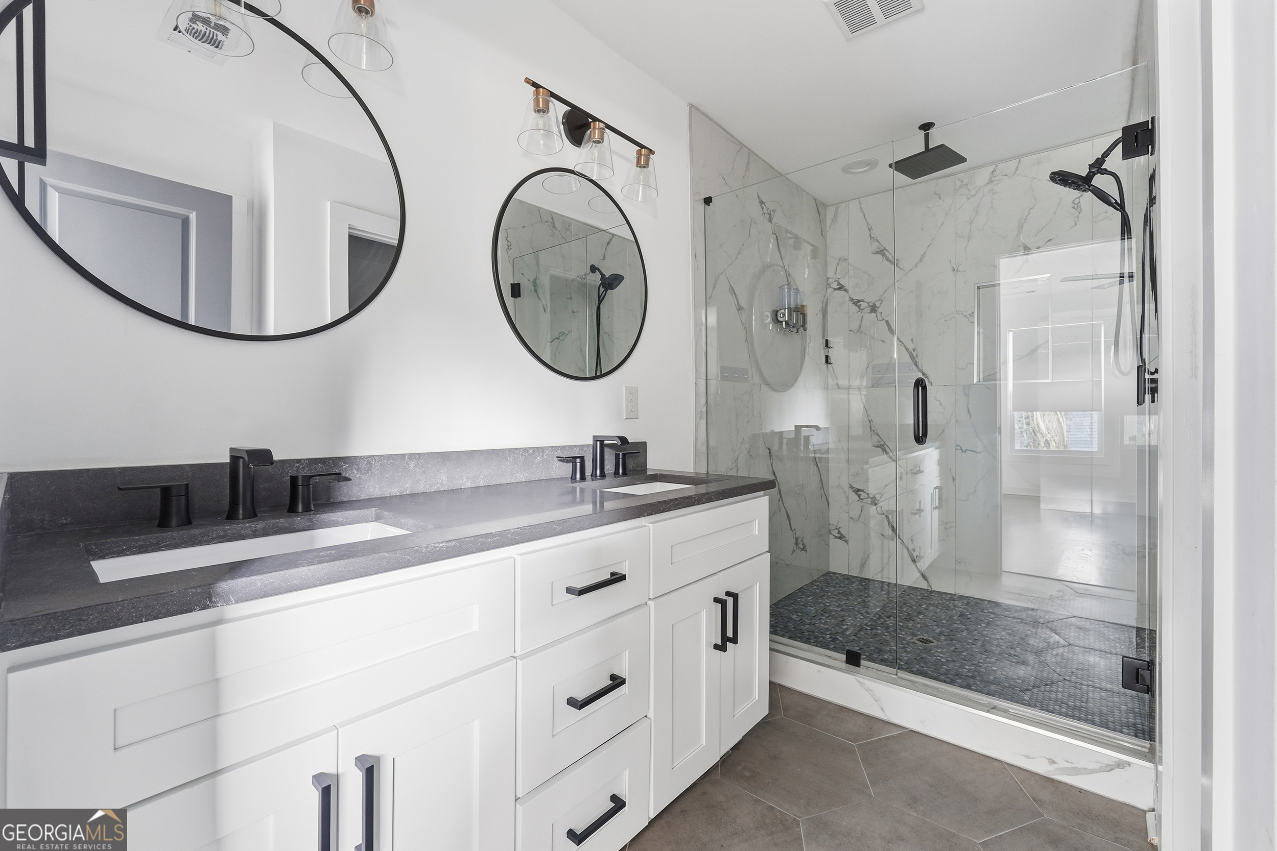 2703 Ellen Way Decatur, GA 30032 - Photo 20 of 27